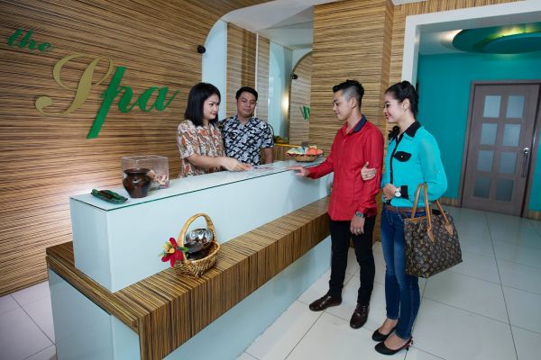 The Spa Cashier